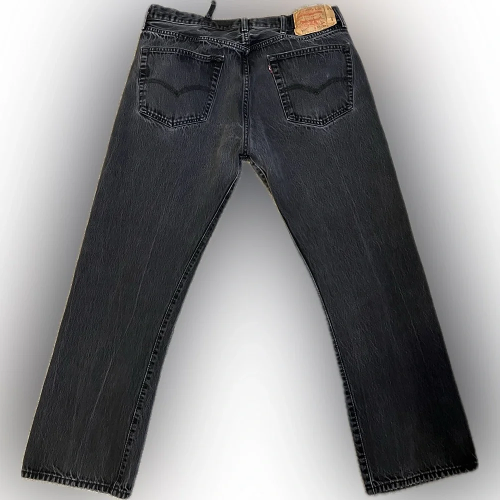 Levi’s 501 Vintage Original Fit Button Fly Jeans in Black Stonewash size 38/32